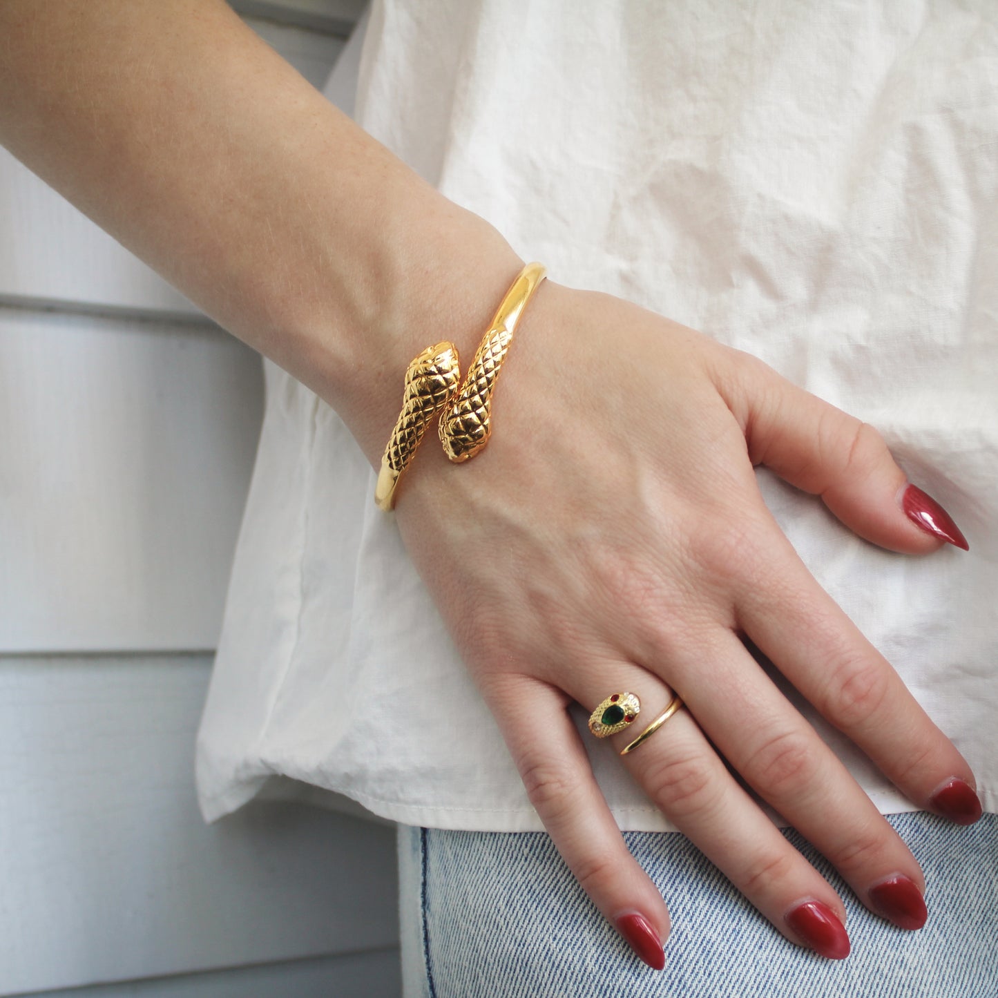 The Serpentine Cuff - Gold
