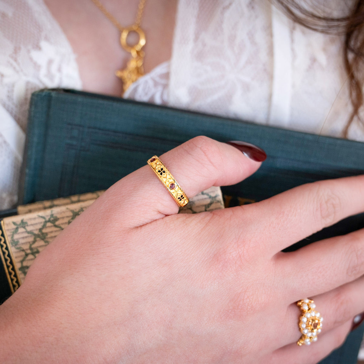 Requiem Ring - gold