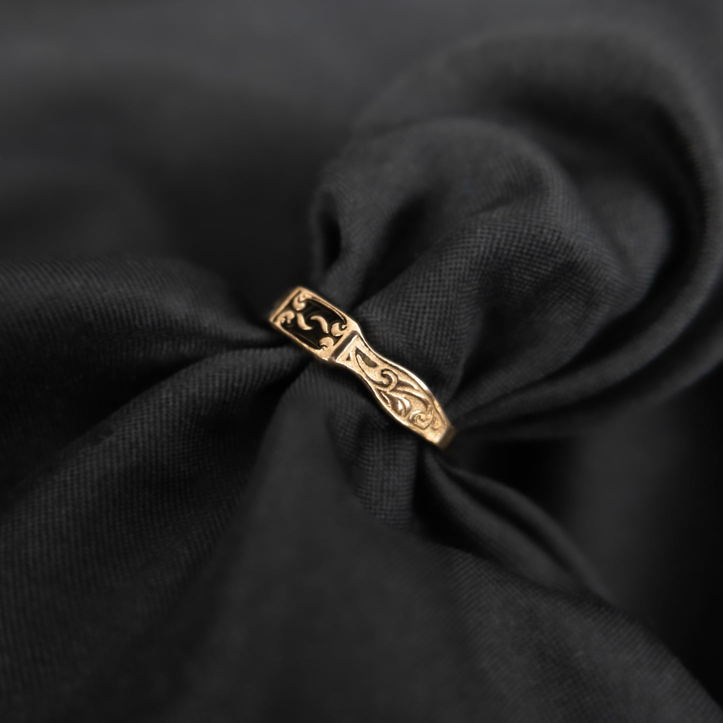 Relic Bloom Ring - Gold